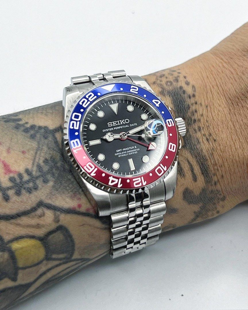 GMT Master II "Pepsi" Black Dial Custom Mod