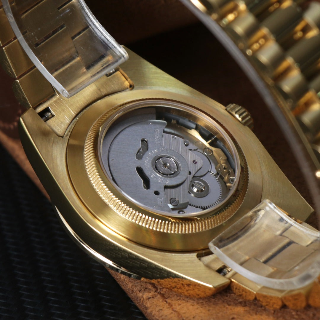 Datejust Gold-Maroon Shell Diamond Custom Mod