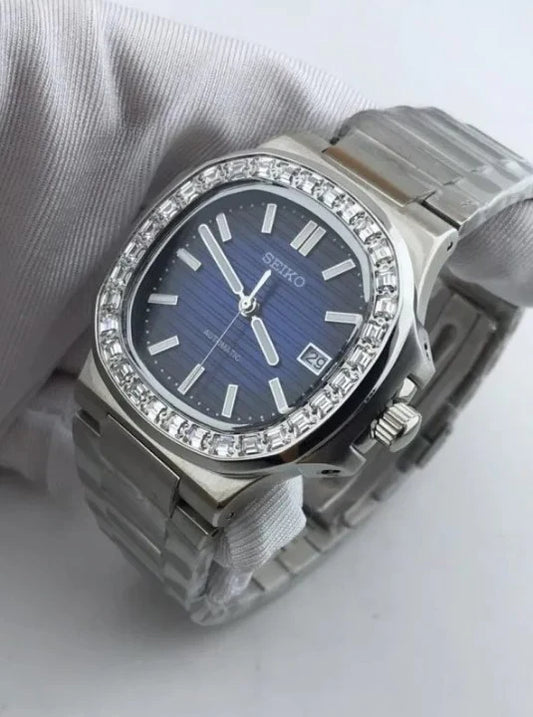 Nautilus "Blue” Diamond Bezel Custom Mod