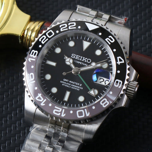 GMT Bruce Wayne Black Grey Custom Mod